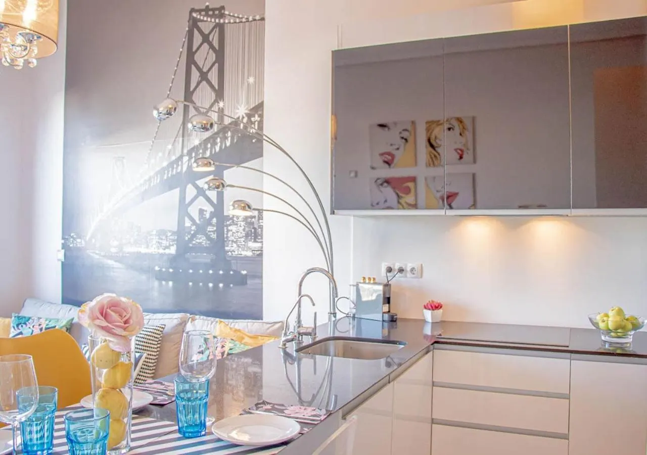 Boutique Tokio Apartment Garrucha